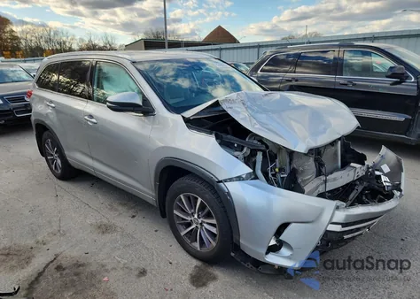 2018 Toyota Highlander Se from USA, damaged, VIN 5TDJZRFH0JS534190